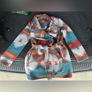 Aztec woman’s jacket in size large. Only worn twice in fantastic condition.